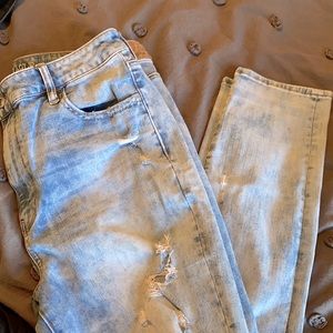American Eagle Acid Wash High Rise Jegging